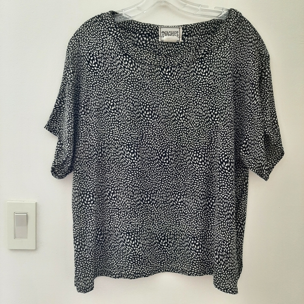 PEACHES MY LOVE BLOUSE - Picture 1 of 11